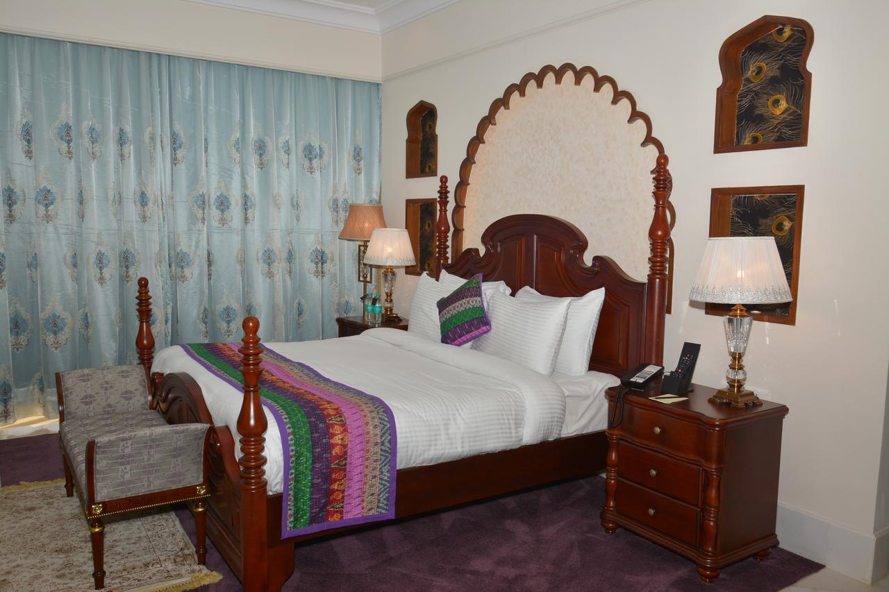 Indana Palace Jaipur Eksteriør bilde